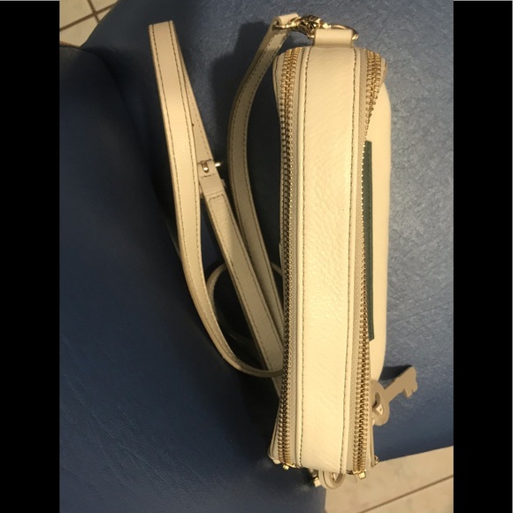 Fossil Sydney leather crossbody robot - Picture 5 of 16